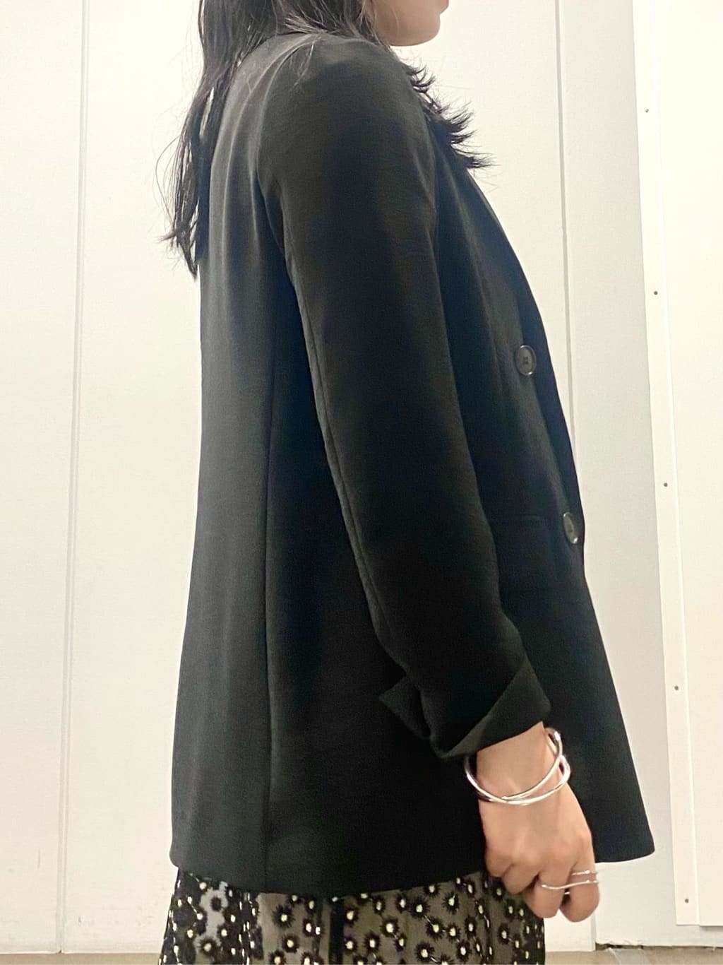 misakiさんの「INDIVI｜【洗える】ビスチェレイヤード風トップス」を使ったコーディネート