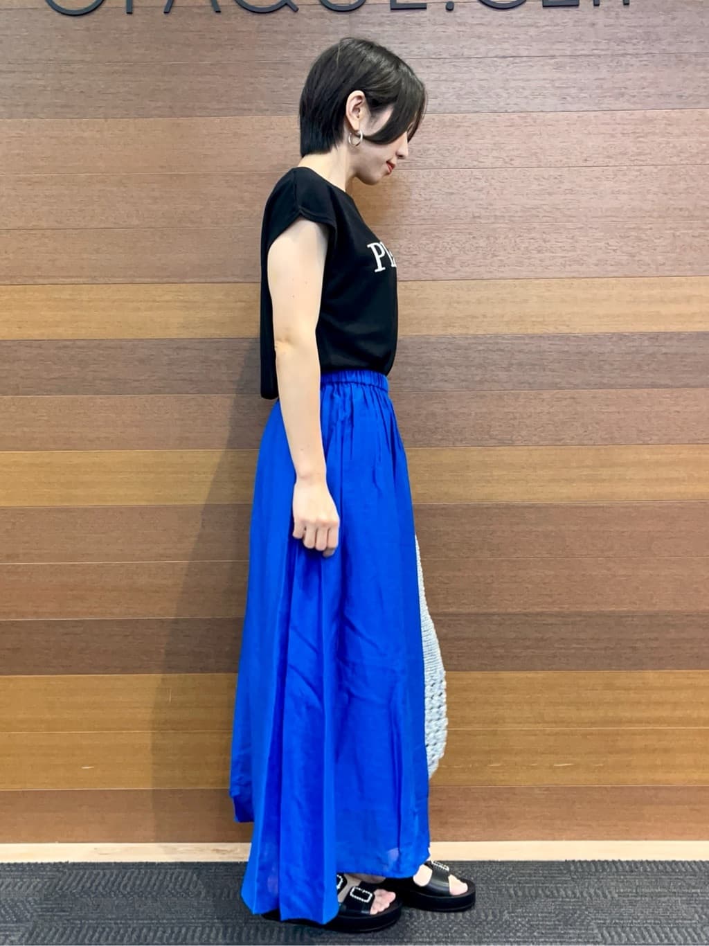 umiさんの「OPAQUE.CLIP｜ロゴフレンチスリーブニット【洗濯機洗い可／UV／接触冷感／抗ピル】」を使ったコーディネート