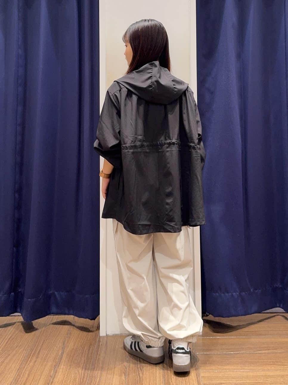 cherryさんの「THE SHOP TK｜フォトアソートTシャツ【接触冷感/UV/毛玉になりにくい/洗濯機OK】」を使ったコーディネート