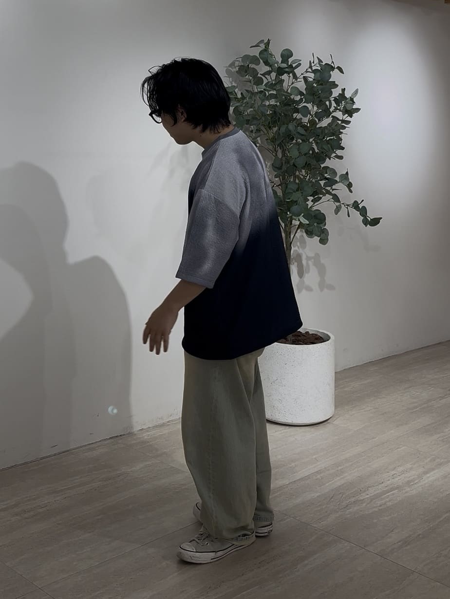 taigaさんの「tk.TAKEO KIKUCHI｜ブラーフクレジャカードカットソー」を使ったコーディネート