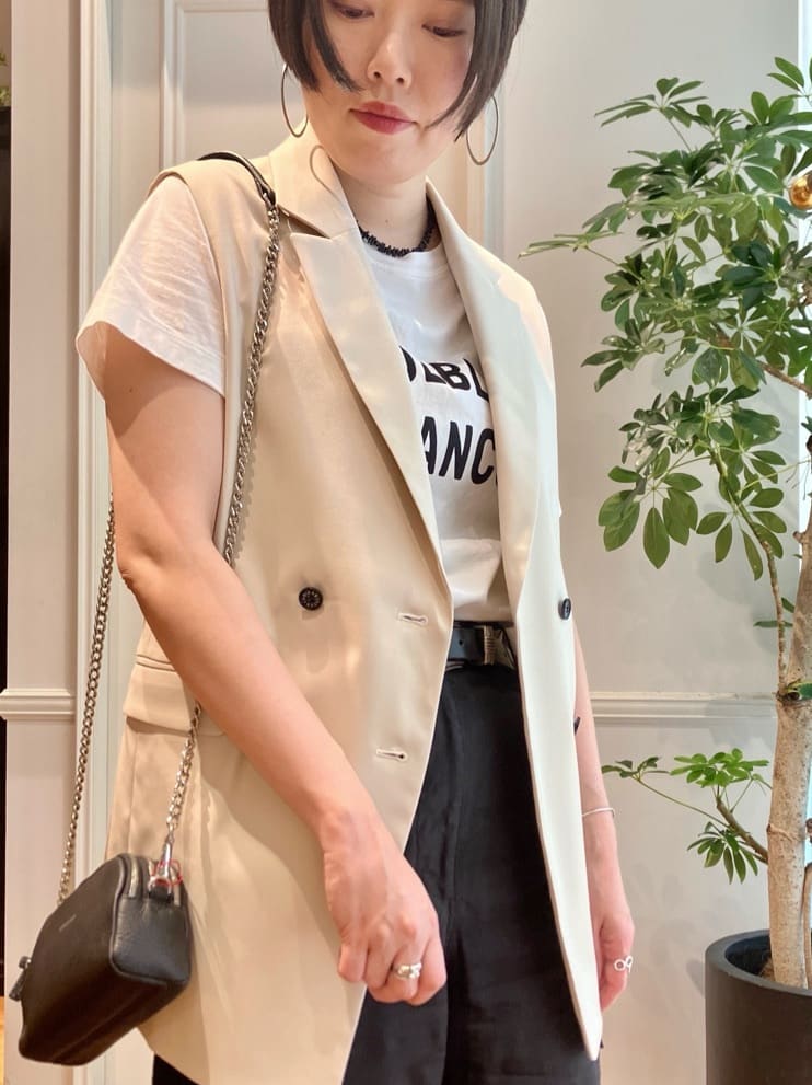 konominさんの「DRESSTERIOR｜」を使ったコーディネート