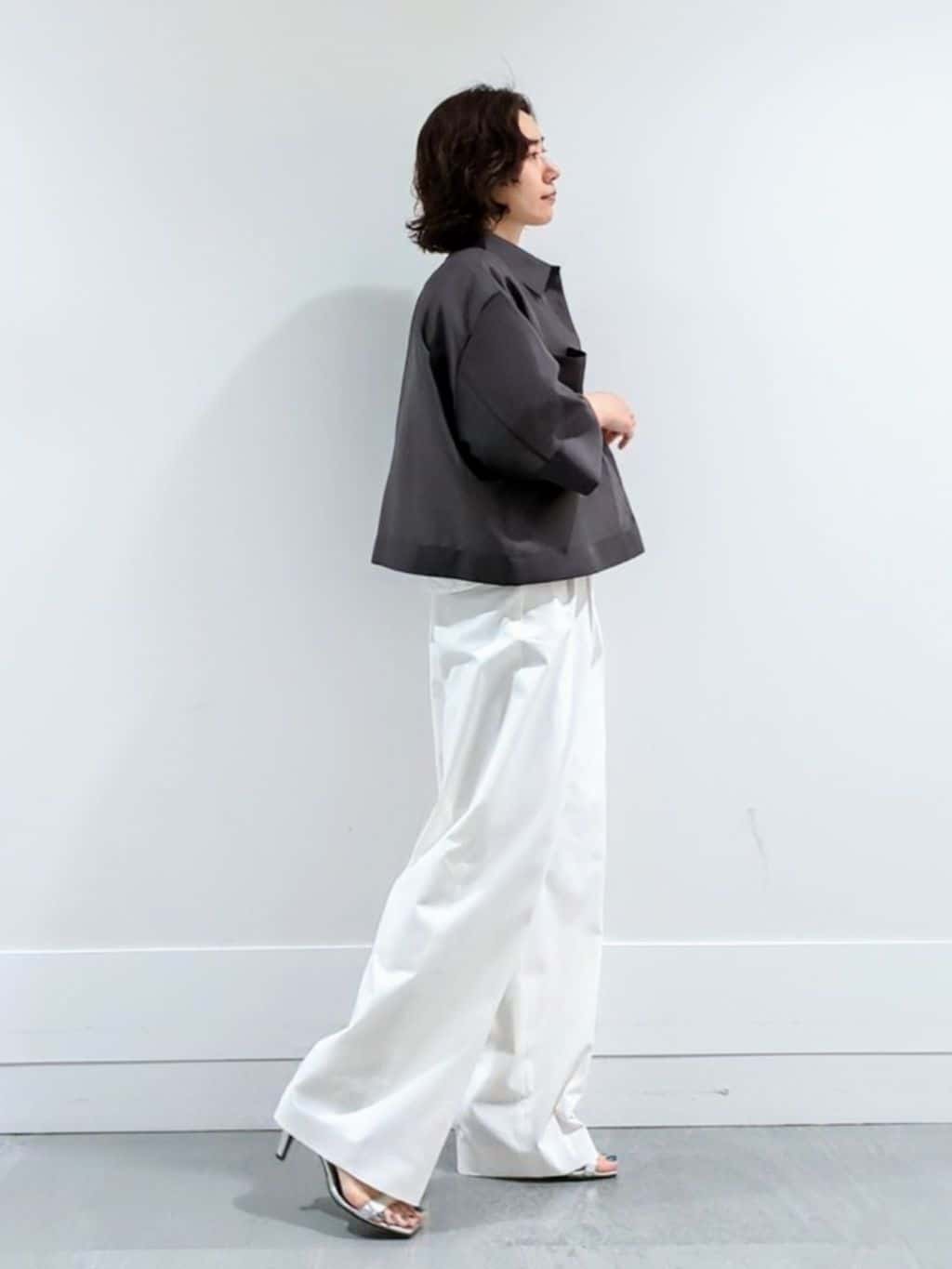 ミズタさんの「UNTITLED｜コットンテレコタンクトップ」を使ったコーディネート