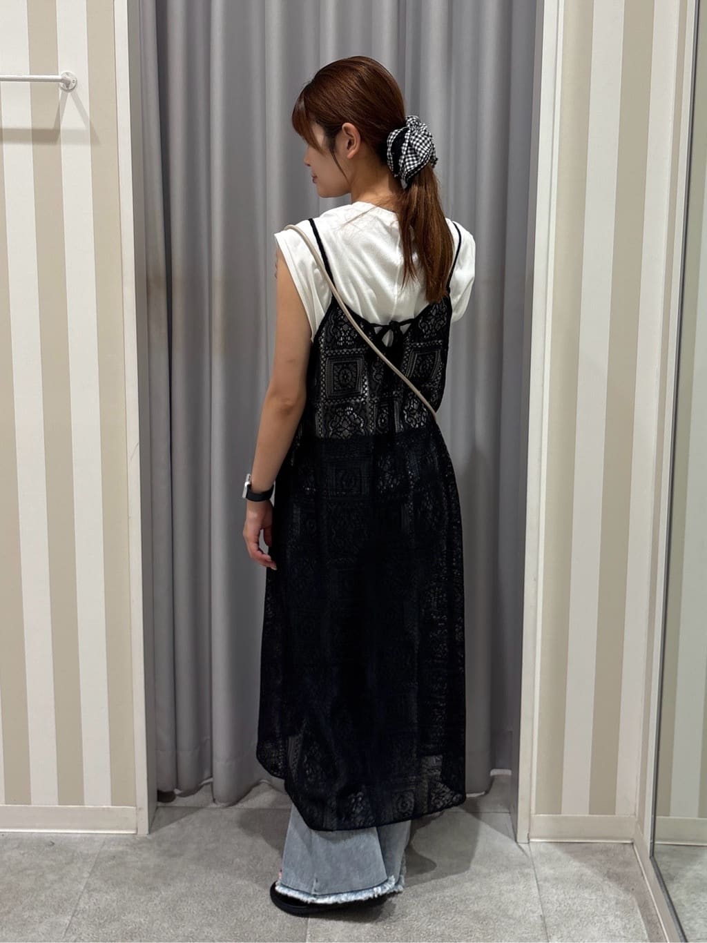 Rikaさんの「SHOO･LA･RUE｜【ひんやり/S-LL】ストレッチフレアデニム」を使ったコーディネート