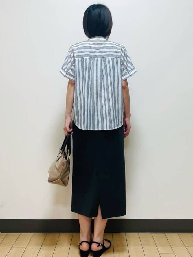 Riiさんの「Reflect｜【洗える】ドビーストライプブラウス」を使ったコーディネート