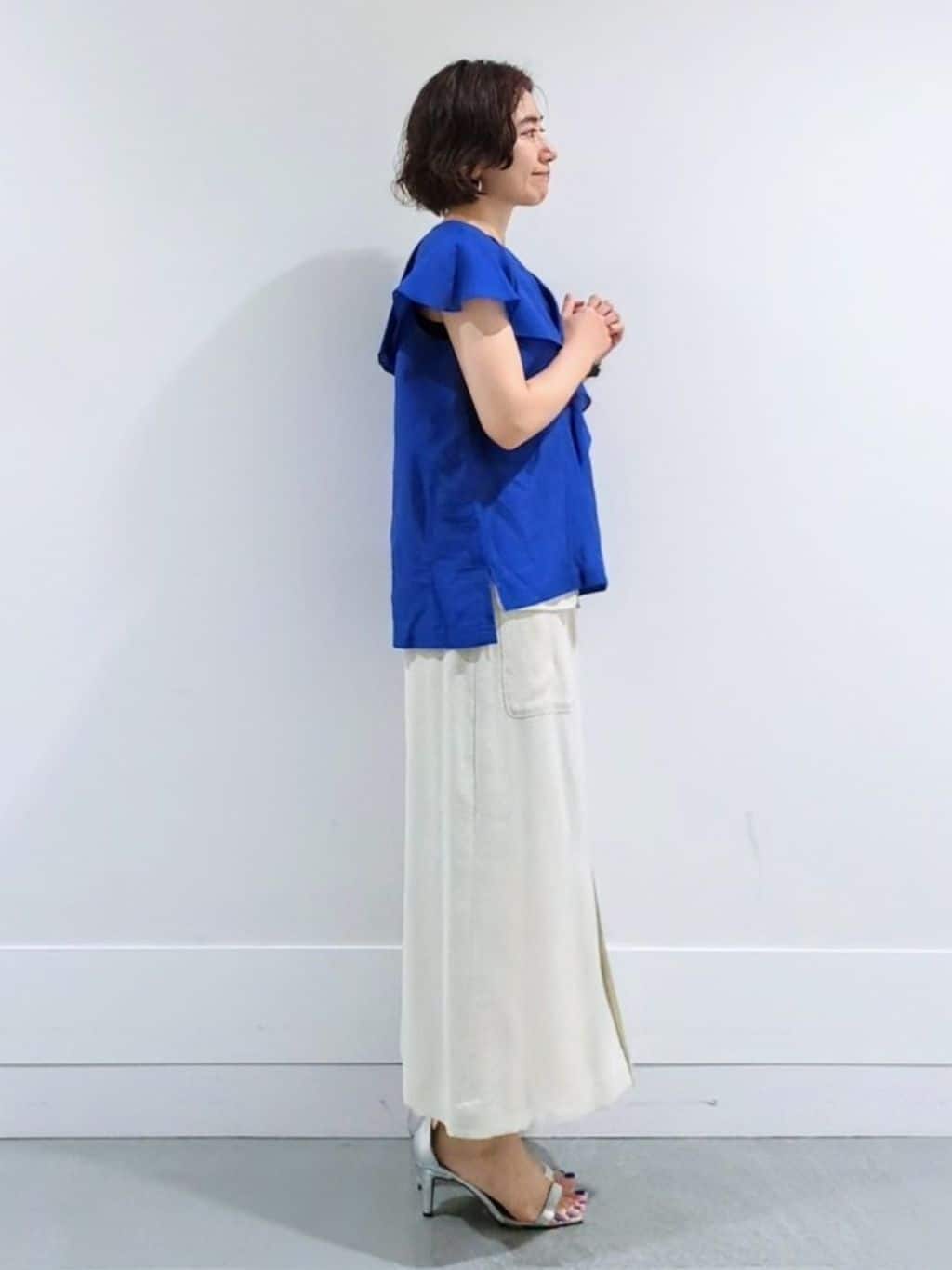 ミズタさんの「UNTITLED｜【きれいめ/洗える/フリル】ラッフルシアーブラウス」を使ったコーディネート