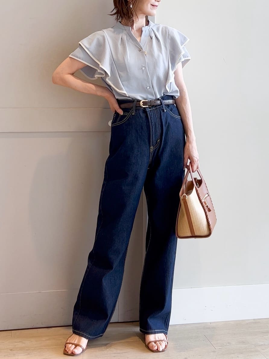 yamakoさんの「grove｜【Lee&times;grove別注】STRAIGHT DENIM PANTS」を使ったコーディネート