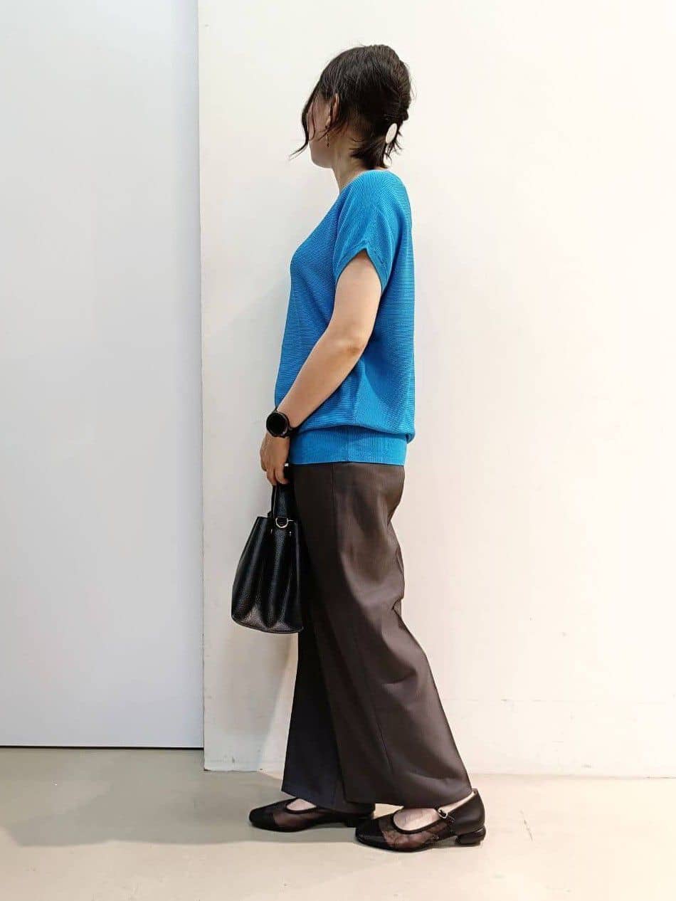 あんさんの「THE SHOP TK｜【6色展開】さらさらフレンチニット【毛玉になりにくい/洗濯機OK】」を使ったコーディネート