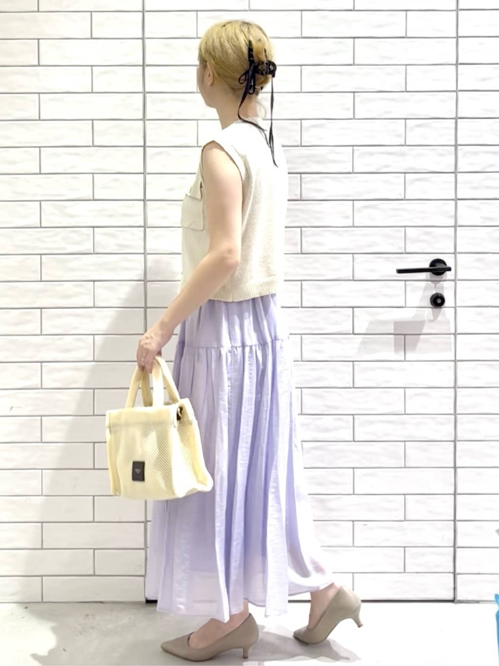 しおりさんの「OPAQUE.CLIP｜ダブルポケットニット【洗濯機洗い可】」を使ったコーディネート