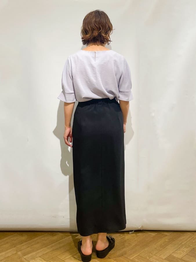 なかさんの「index｜《8色展開／XS-LLサイズ》タックパフスリーブブラウス【洗濯機洗い可／吸水速乾／防シワ／抗ピル】」を使ったコーディネート