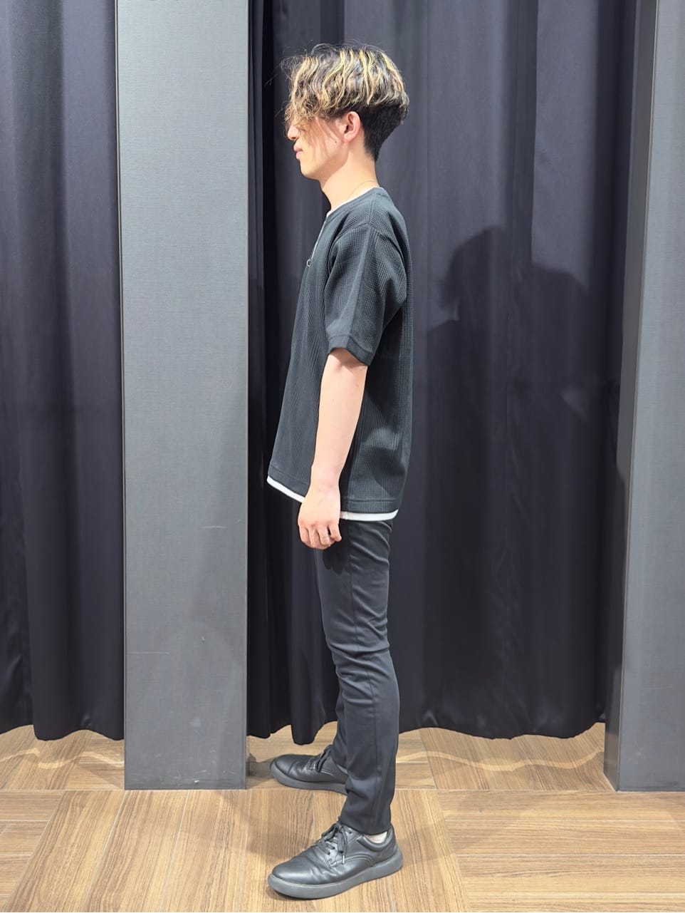 tomoyaさんの「THE SHOP TK｜ランダムワッフル半袖Tシャツ 【洗濯機ＯＫ】」を使ったコーディネート