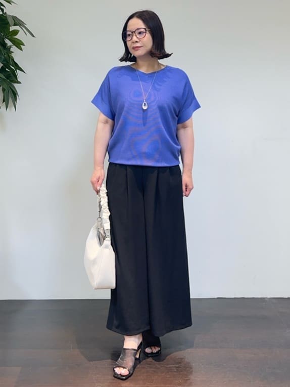 Asamiさんの「UNTITLED｜エポトリニティネックレス」を使ったコーディネート
