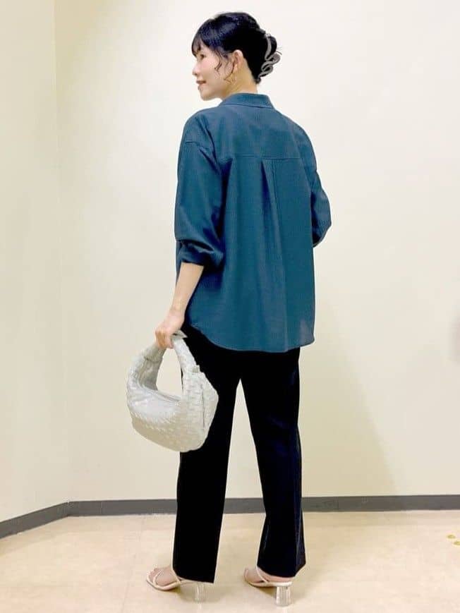  beni_gingerさんの「Reflect｜【マシンウォッシュ可】リネンライクフレアパンツ」を使ったコーディネート