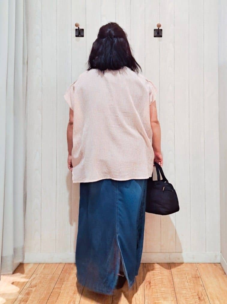 kotomiさんの「SHOO･LA･RUE｜【S-LL】さらシャリコットン 上品なシアー感のデザインシャツ」を使ったコーディネート