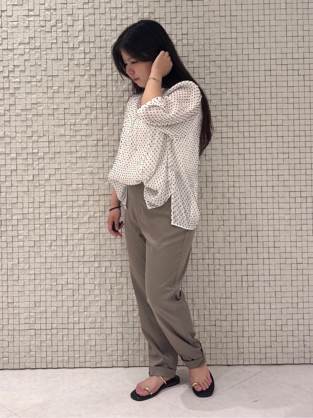 MEGUMIさんの「INDIVI｜」を使ったコーディネート