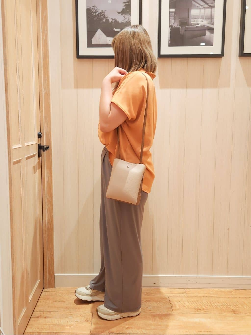 れーやんさんの「SHOO･LA･RUE｜【S-LL/ひんやり/UV】リラクシーな穿き心地 エアリーワイドパンツ」を使ったコーディネート