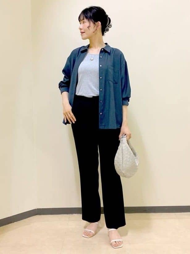  beni_gingerさんの「Reflect｜【マシンウォッシュ可】リネンライクフレアパンツ」を使ったコーディネート