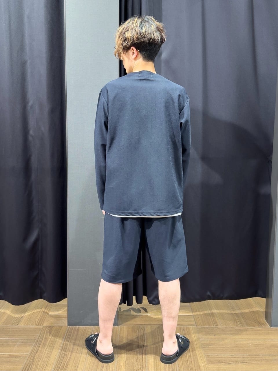 tomoyaさんの「THE SHOP TK｜シャリルジャージ カーディガン 洗濯機OK/吸水速乾/イージーケア/セットアップ可」を使ったコーディネート