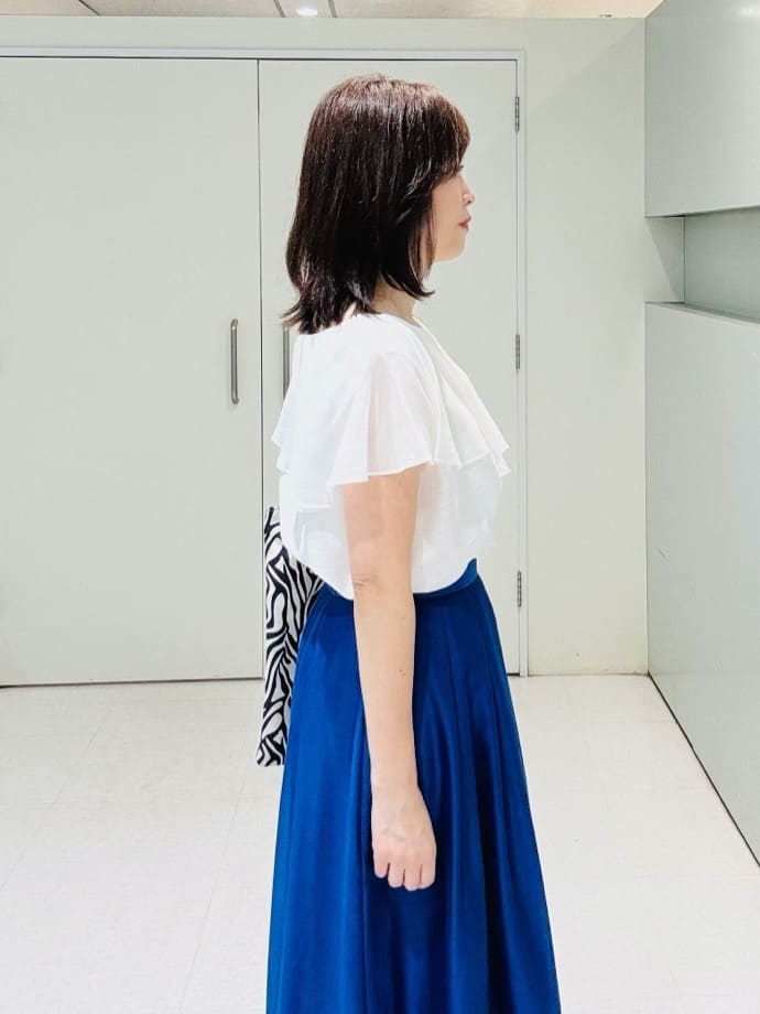 makiさんの「UNTITLED｜【きれいめ/洗える/フリル】ラッフルシアーブラウス」を使ったコーディネート