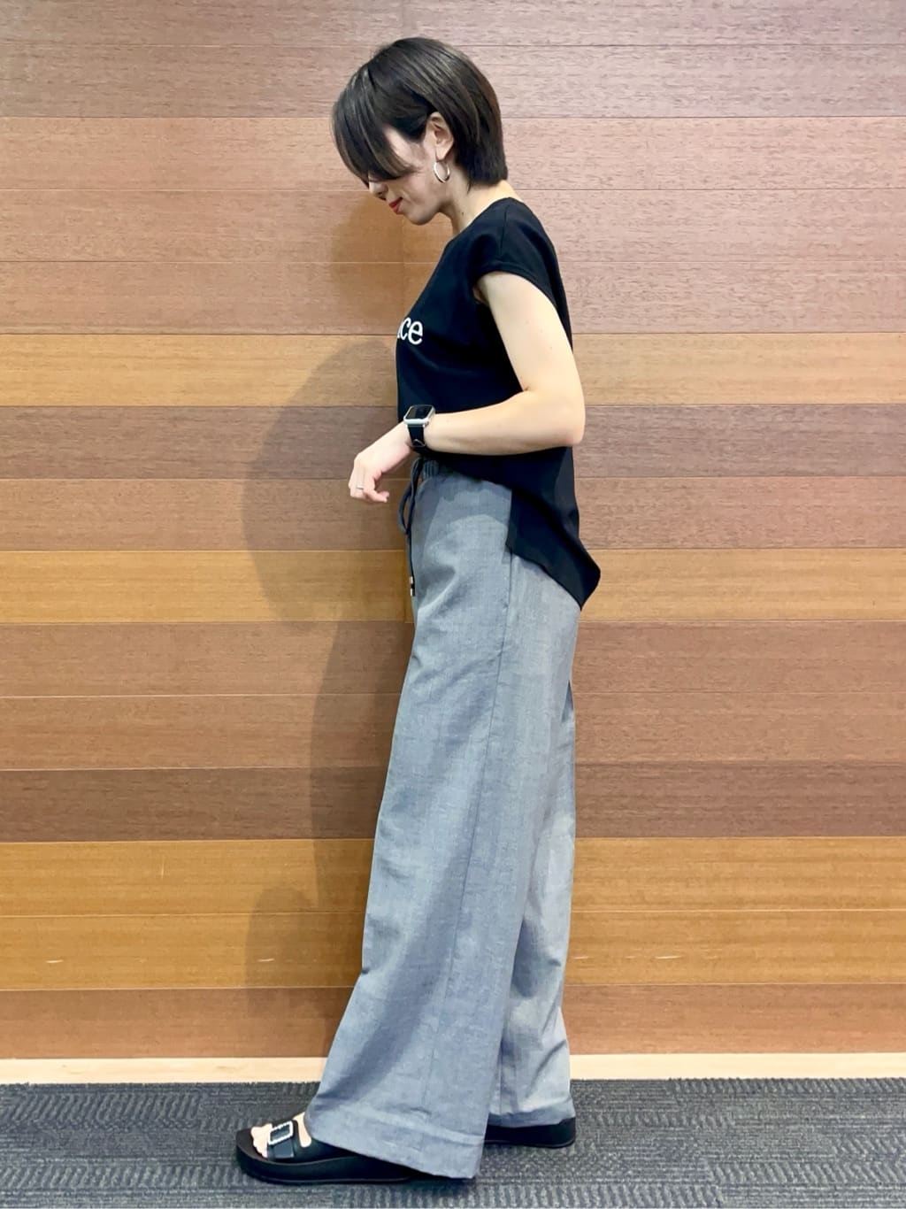 umiさんの「OPAQUE.CLIP｜ロゴフレンチスリーブニット【洗濯機洗い可／UV／接触冷感／抗ピル】」を使ったコーディネート