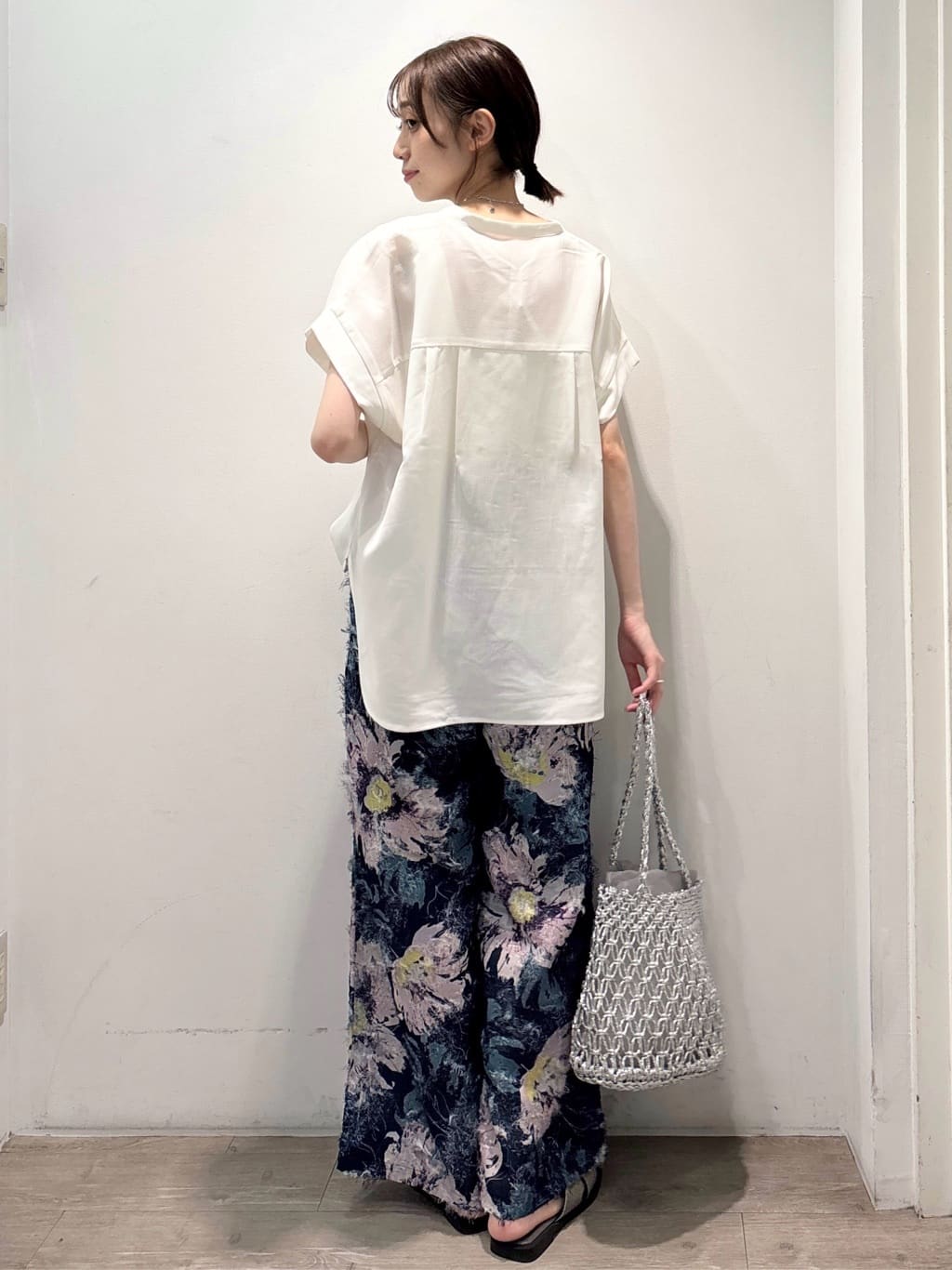 ぶまりんさんの「OPAQUE.CLIP｜《7色展開／SS-LLサイズ》ストレッチスキッパーブラウス／セットアップ対応【洗濯機洗い可／防シワ】」を使ったコーディネート
