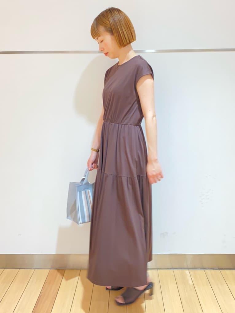 あやさんの「UNTITLED｜【ティアード/洗える】コットンロングワンピース」を使ったコーディネート