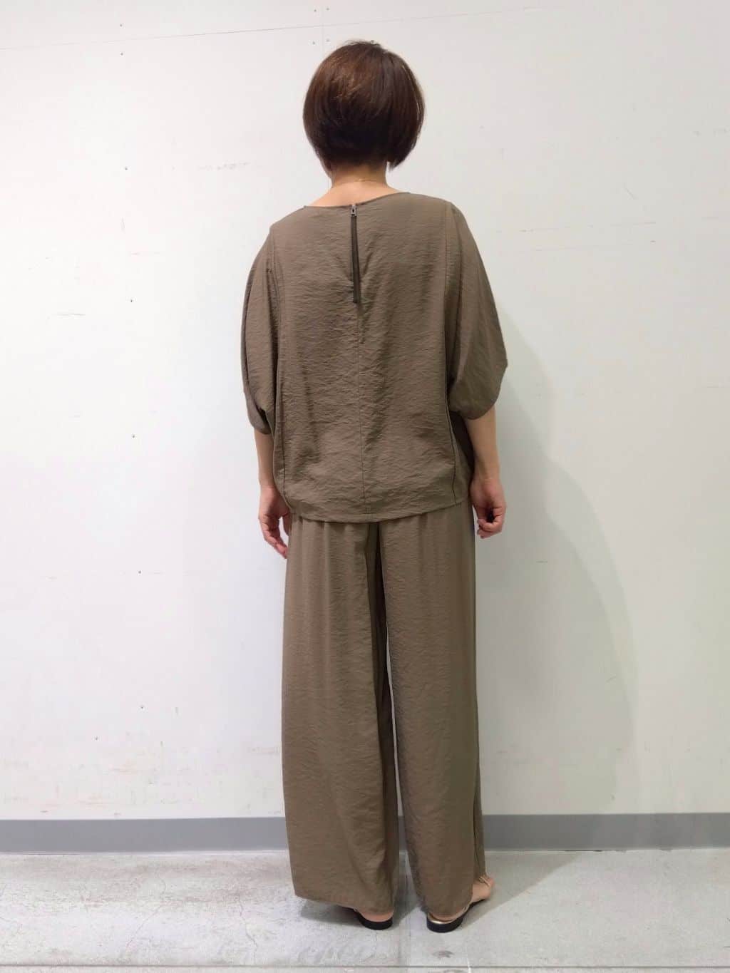 Kさんの「INDIVI｜◆【洗える／5分袖／UVケア／SETUP可能】モモンガスリーブブラウス」を使ったコーディネート