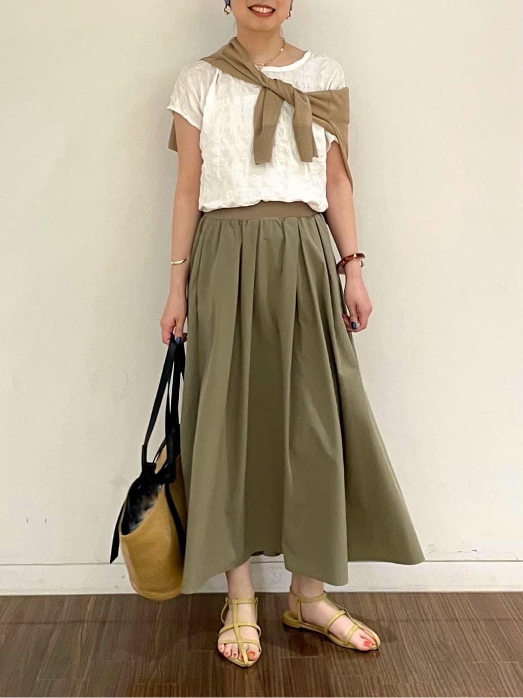ねねさんの「INDIVI｜」を使ったコーディネート