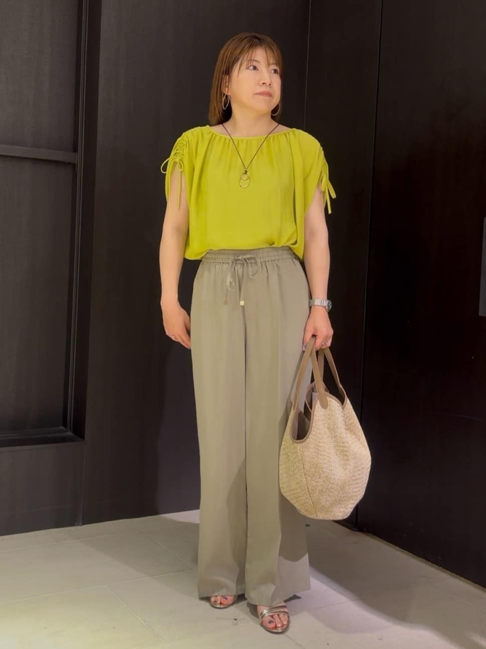 SaKiさんの「UNTITLED｜ビッグオーバルネックレス」を使ったコーディネート