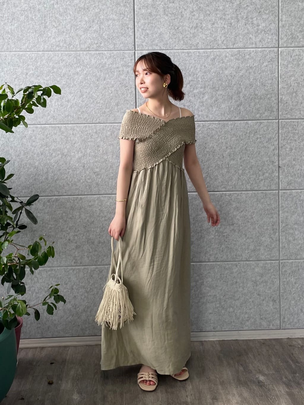 ねねさんの「INDIVI｜」を使ったコーディネート