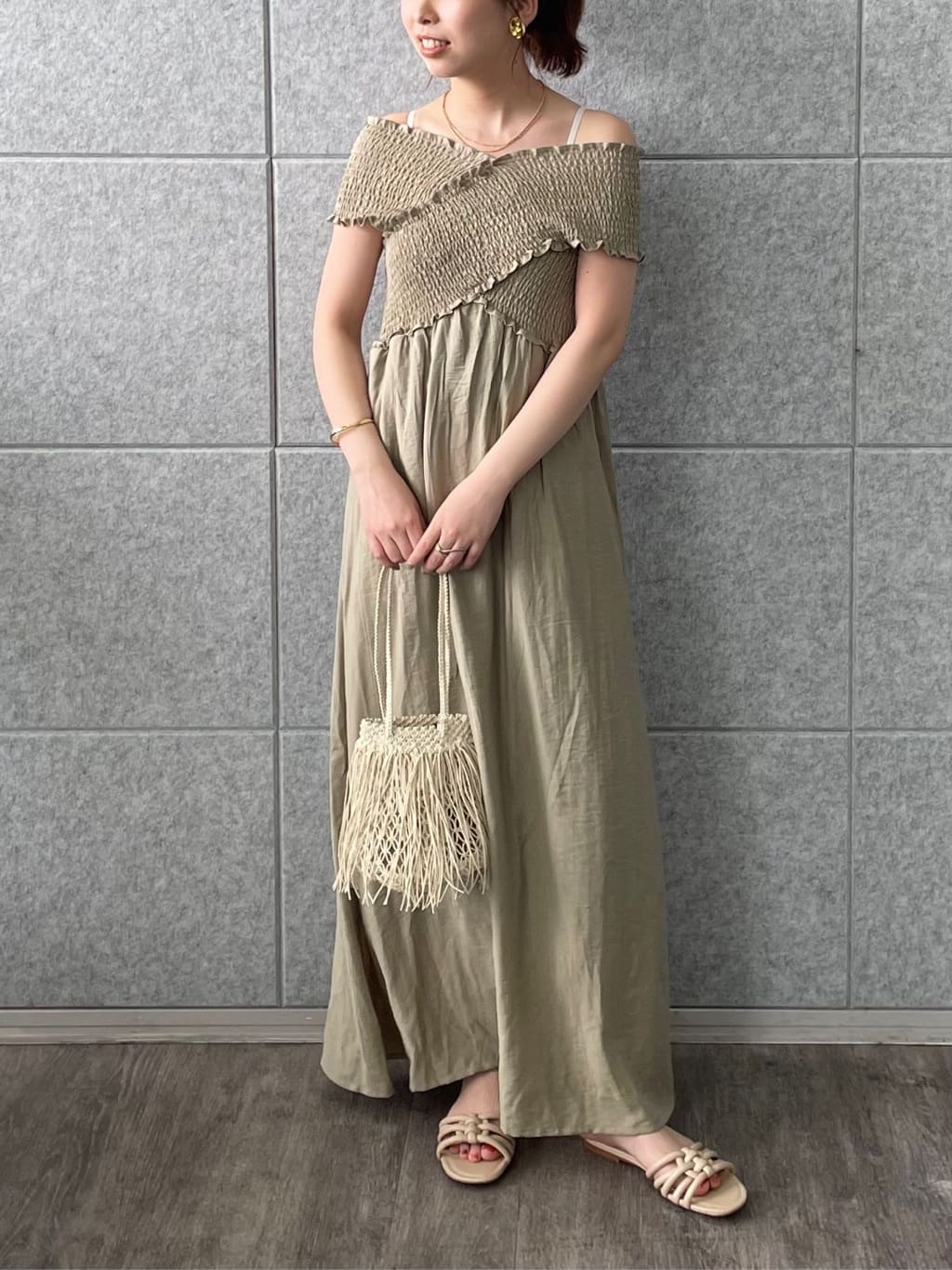 ねねさんの「INDIVI｜」を使ったコーディネート
