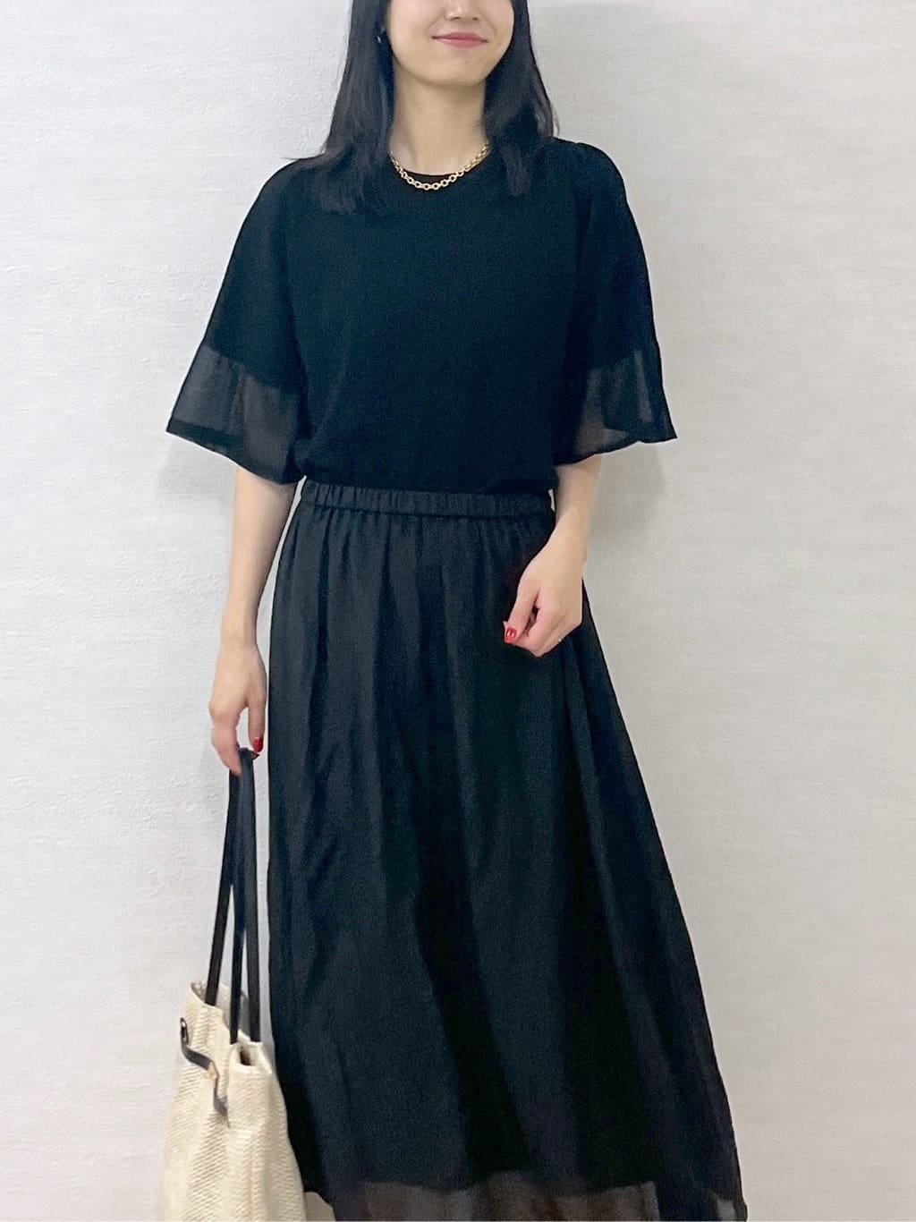 sachikoさんの「OPAQUE.CLIP｜《5色展開》シアーフレアスリーブニット【洗濯機洗い可】」を使ったコーディネート
