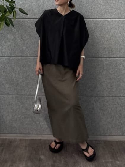 kotakiさんの「INDIVI｜スリーブレスタックブラウス」を使ったコーディネート