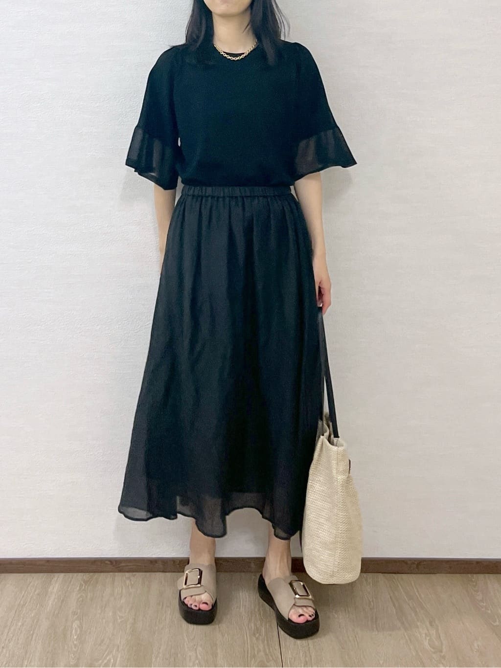 sachikoさんの「OPAQUE.CLIP｜《5色展開》シアーフレアスリーブニット【洗濯機洗い可】」を使ったコーディネート