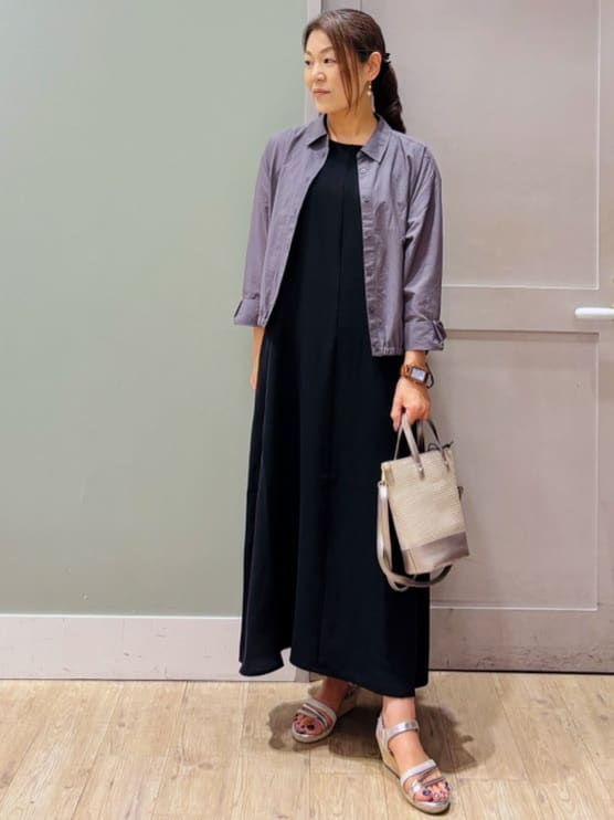 Komi☆さんの「grove｜ロープベルトで差がつく 洗練リラックスパンツ」を使ったコーディネート