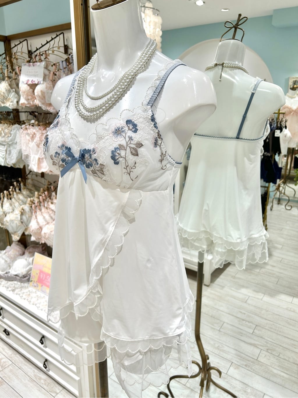 ichiさんの「Risa Magli｜プティット ブラジャー （B-C） ＜リサマリ ミラクル谷間ブラ＞」を使ったコーディネート
