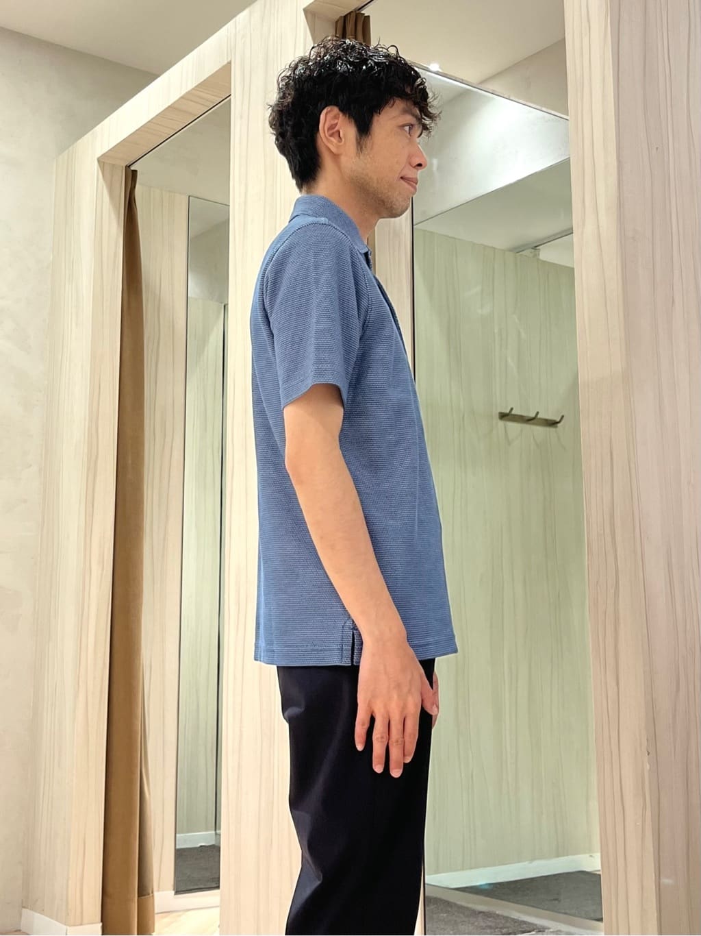 URAさんの「TAKEO KIKUCHI｜【抗菌防臭／9色5サイズ展開】ハニカムメランジ ポロシャツ」を使ったコーディネート