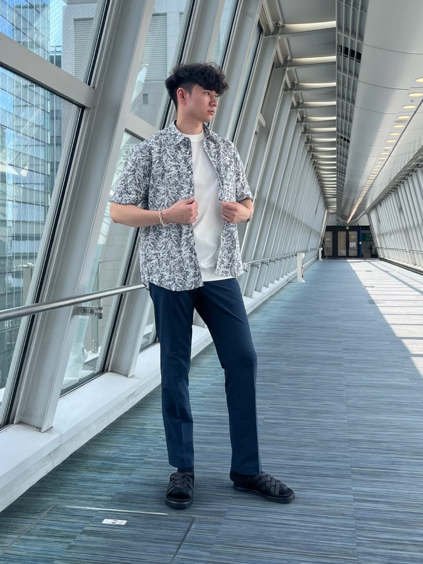 Tsubasaさんの「TAKEO KIKUCHI｜【抗菌防臭】COOL DOTS（R）ドビープリント パンツ」を使ったコーディネート