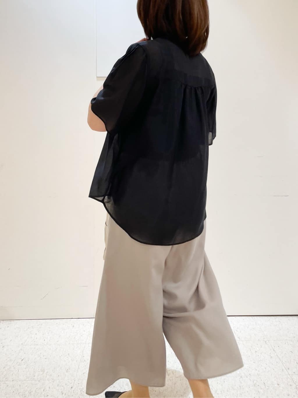 めいさんの「Reflect｜【選べる5色◎／マシンウォッシュ可】シャーリングデザインブラウス」を使ったコーディネート