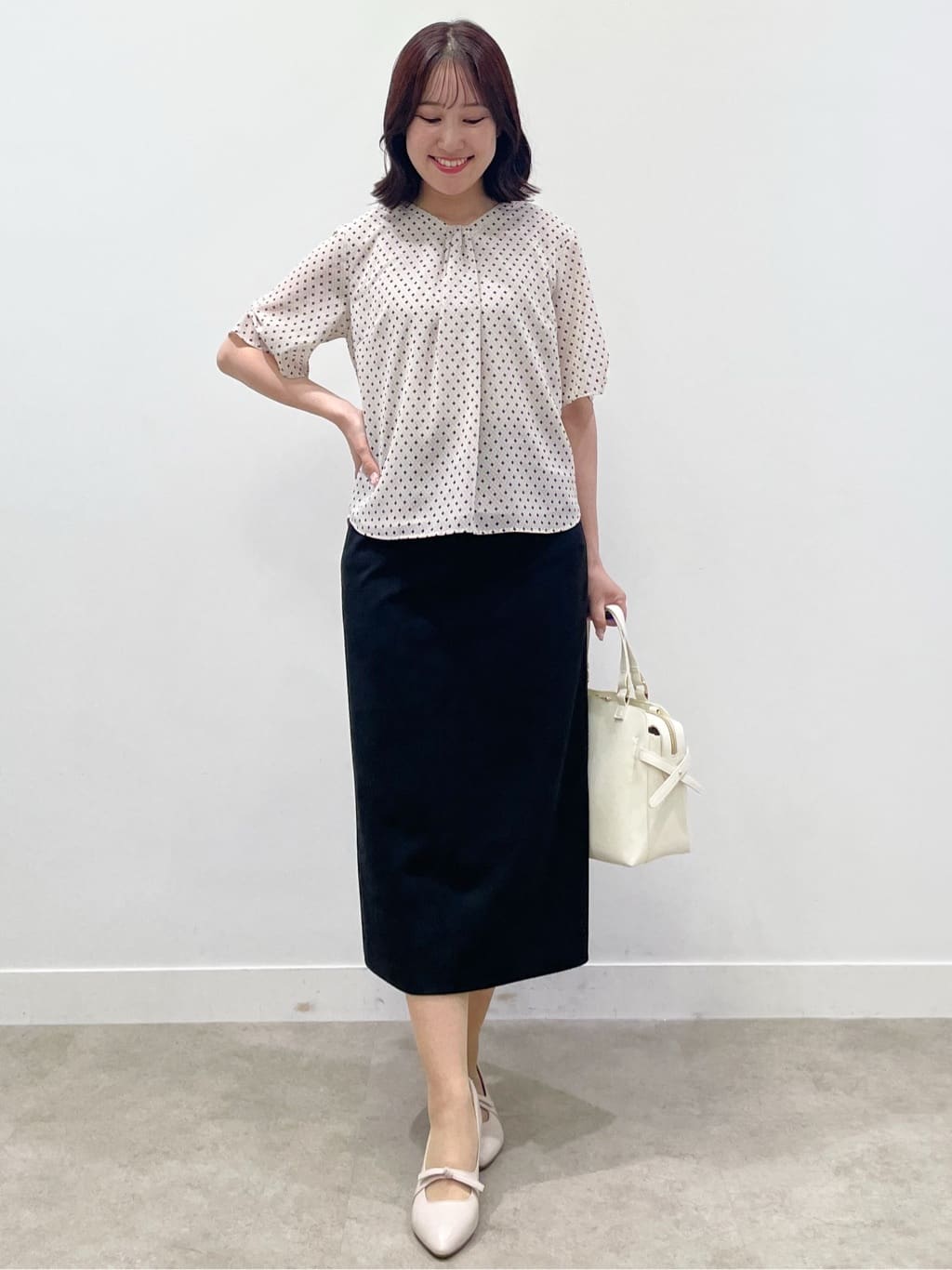 yukariさんの「Reflect｜【マシンウォッシュ可／セットアップ可】コツキ柄プリントブラウス」を使ったコーディネート