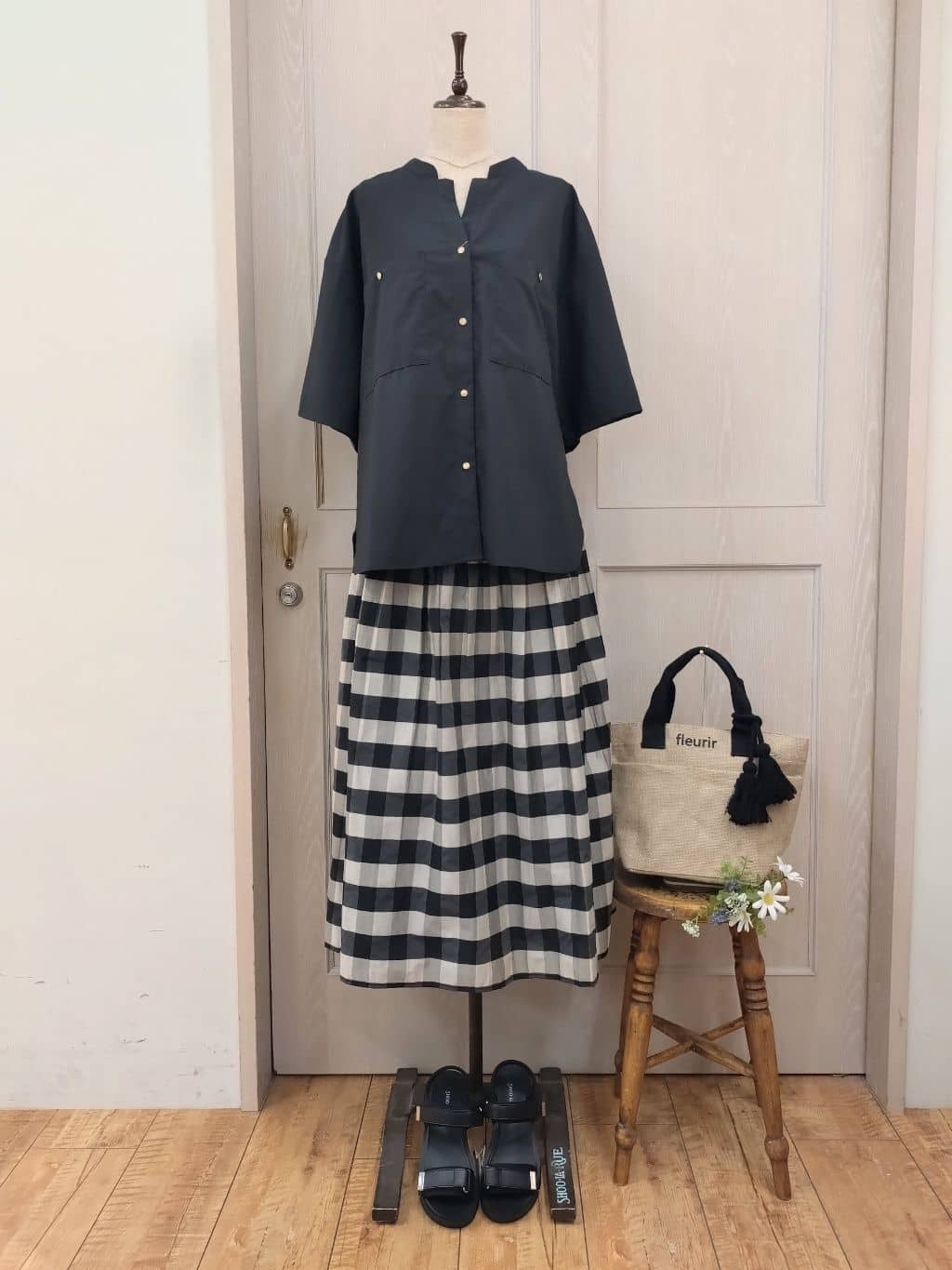 asaさんの「SHOO･LA･RUE｜」を使ったコーディネート