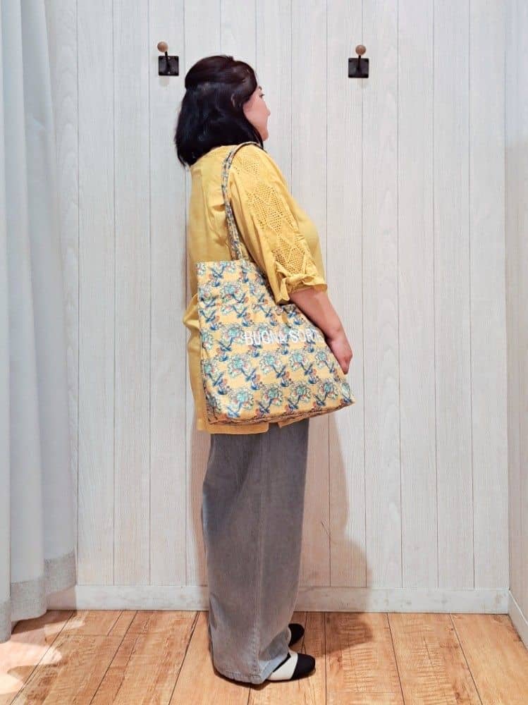 kotomiさんの「SHOO･LA･RUE｜【S-LL】お袖デザインが華やか はしごレースチュニック」を使ったコーディネート