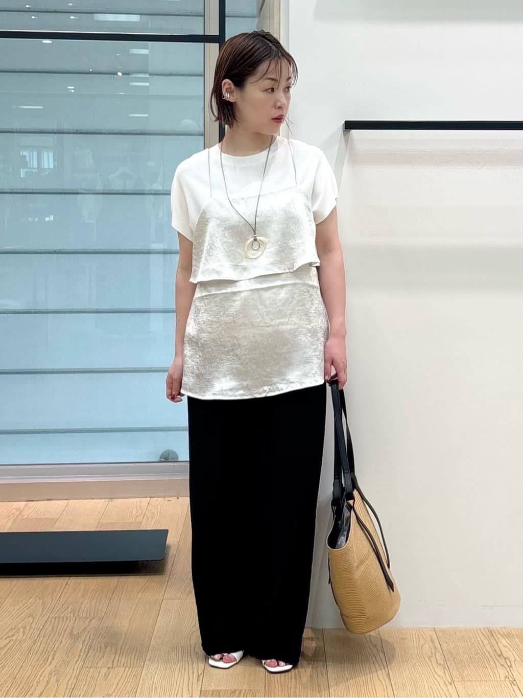 asamiさんの「INDIVI｜【洗える／UVケア／SETUP可能】ドロストワイドパンツ」を使ったコーディネート
