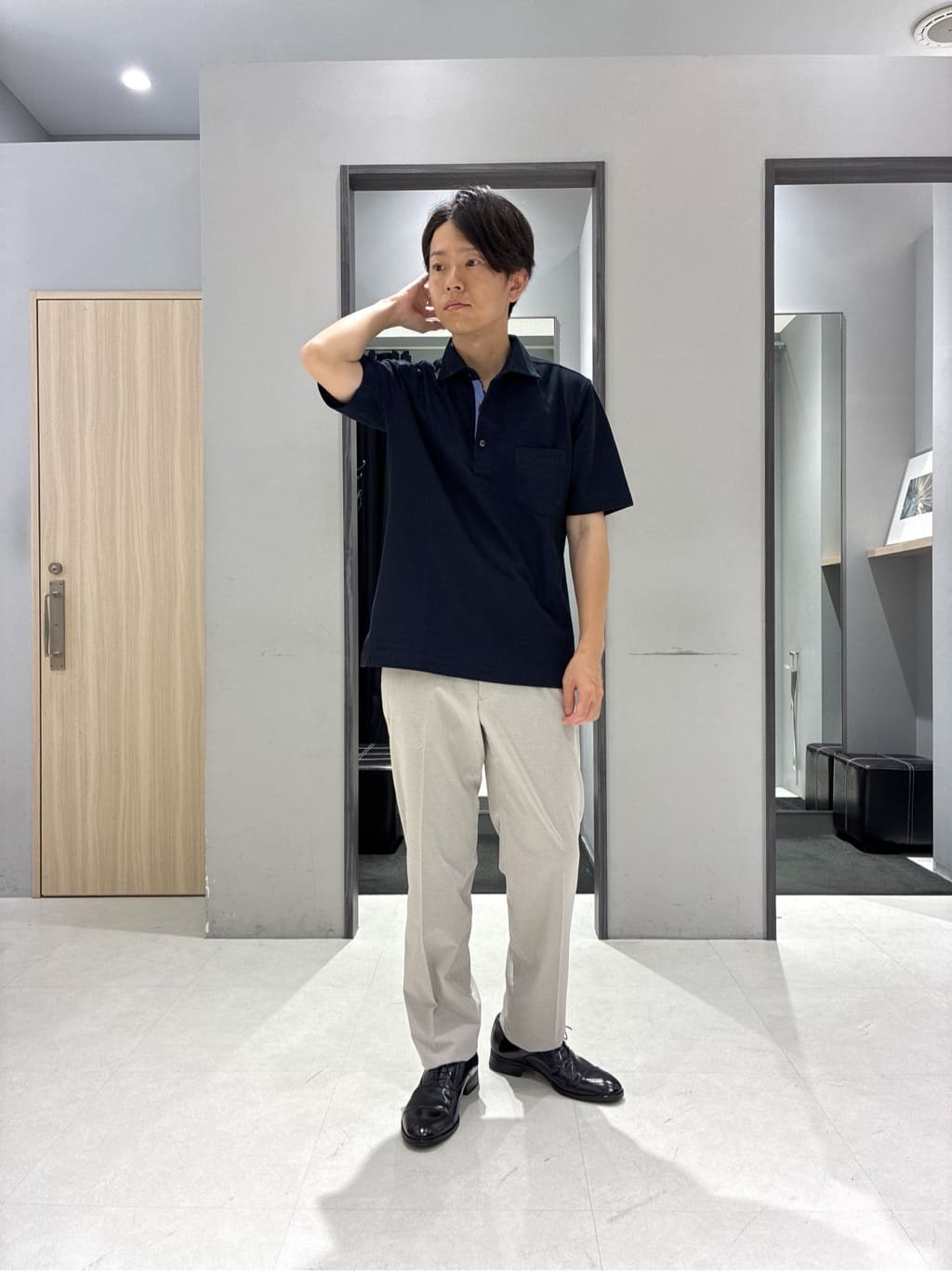 わいずみさんの「TAKEO KIKUCHI｜【抗菌防臭】COOL DOTS（R）ドビープリント ジャケット」を使ったコーディネート