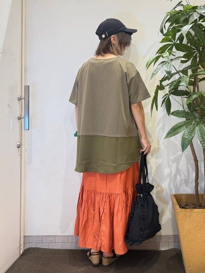 misakiさんの「SHOO･LA･RUE｜【S-LL/UV/吸水速乾】きれいに体型カバー Aライン チュニックワンピース」を使ったコーディネート