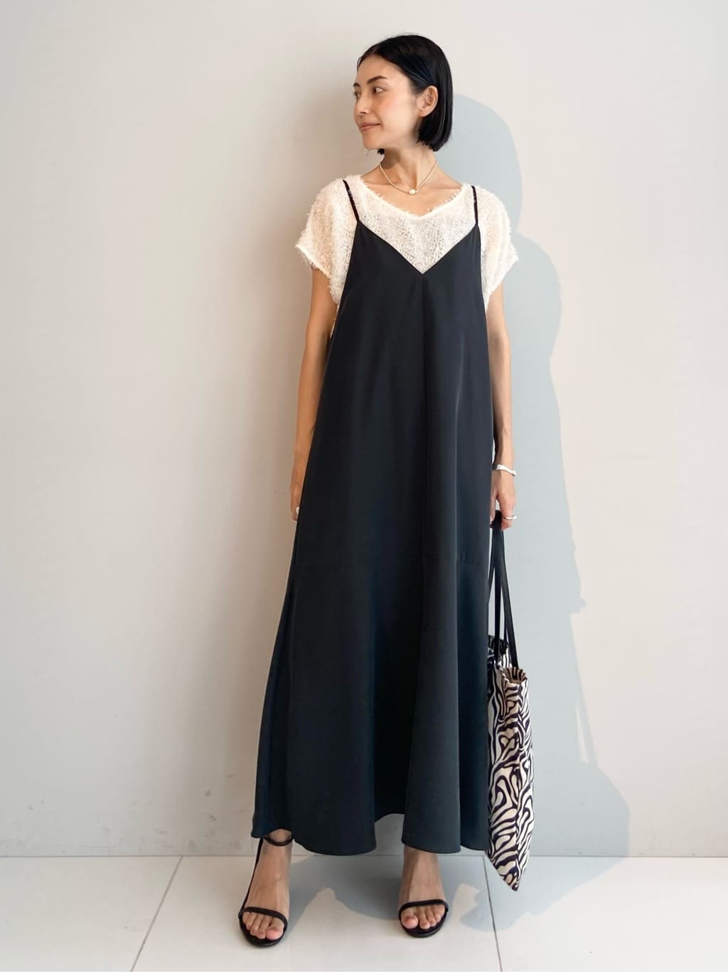 AYAさんの「UNTITLED｜【セットアップ可/洗える】フェザーフレンチスリーブブラウス」を使ったコーディネート