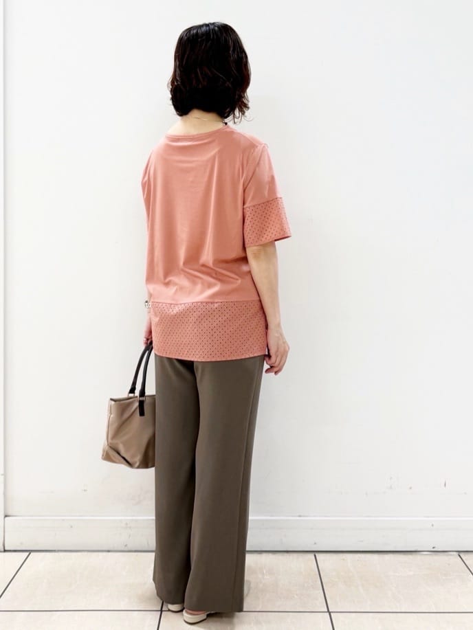 KIKIさんの「Reflect｜◆【夏SALE／E‐QUALITY／手洗い可】コットンレースドッキングTシャツ」を使ったコーディネート