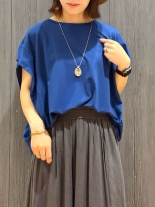 meiさんの「SHOO･LA･RUE｜【S-LL/ひんやり/UV】二の腕をきれいにカバー ショルダータックトップス」を使ったコーディネート
