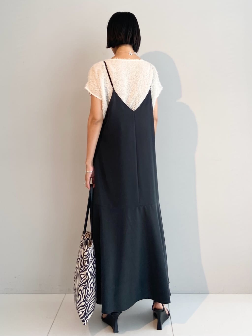 AYAさんの「UNTITLED｜【セットアップ可/洗える】フェザーフレンチスリーブブラウス」を使ったコーディネート