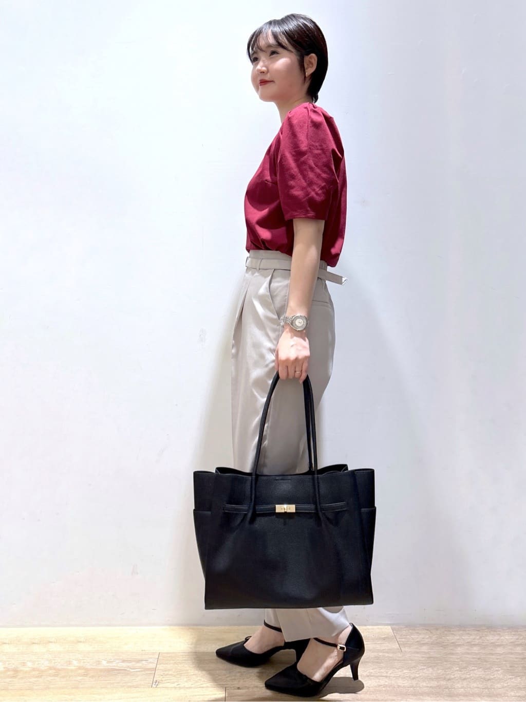 mizukiさんの「index｜《7色展開／XS-LLサイズ》多機能タックスリーブトップス【汗ジミ防止／吸水速乾／接触冷感／UVケア」を使ったコーディネート