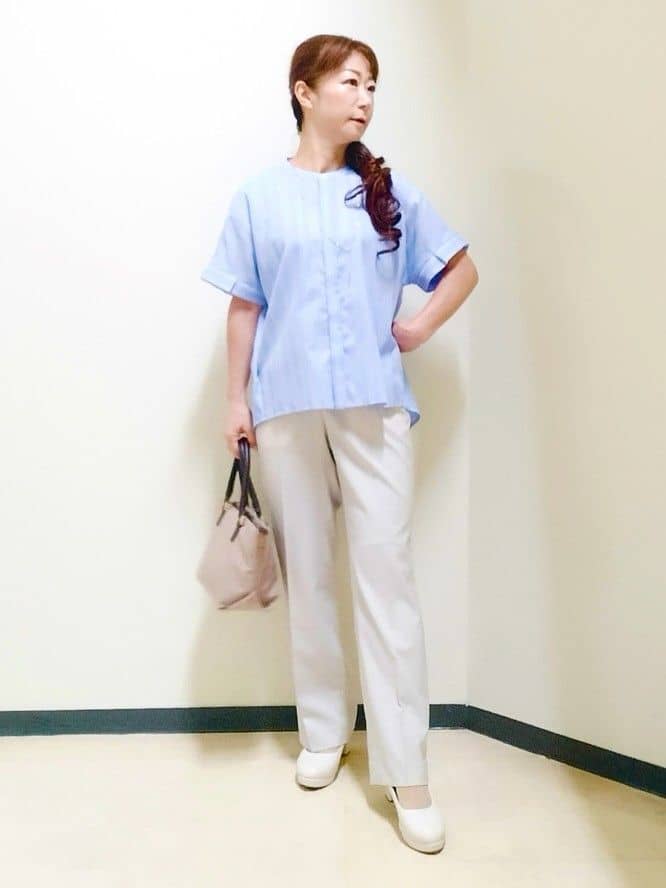 花さんの「Reflect｜【洗える】ドビーストライプブラウス」を使ったコーディネート